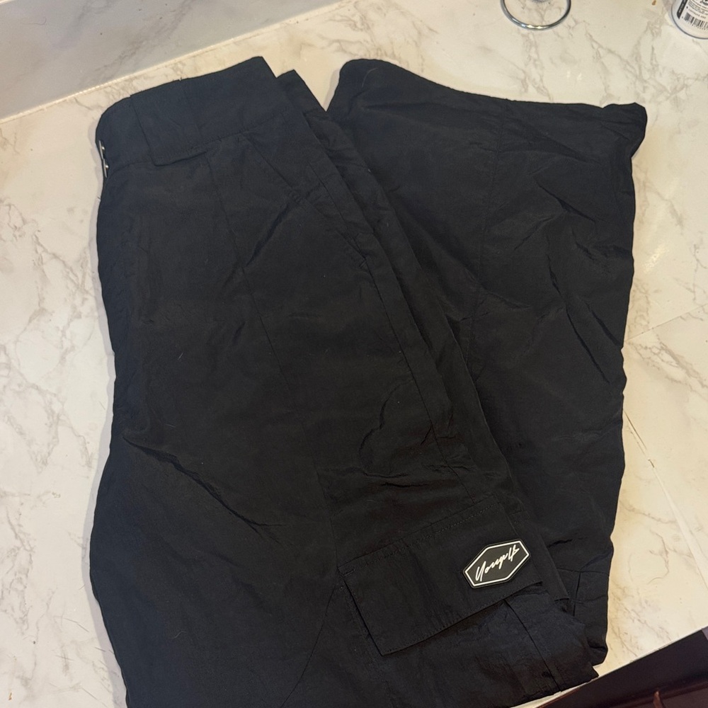 Youngla women’s  Black Cargo Pants